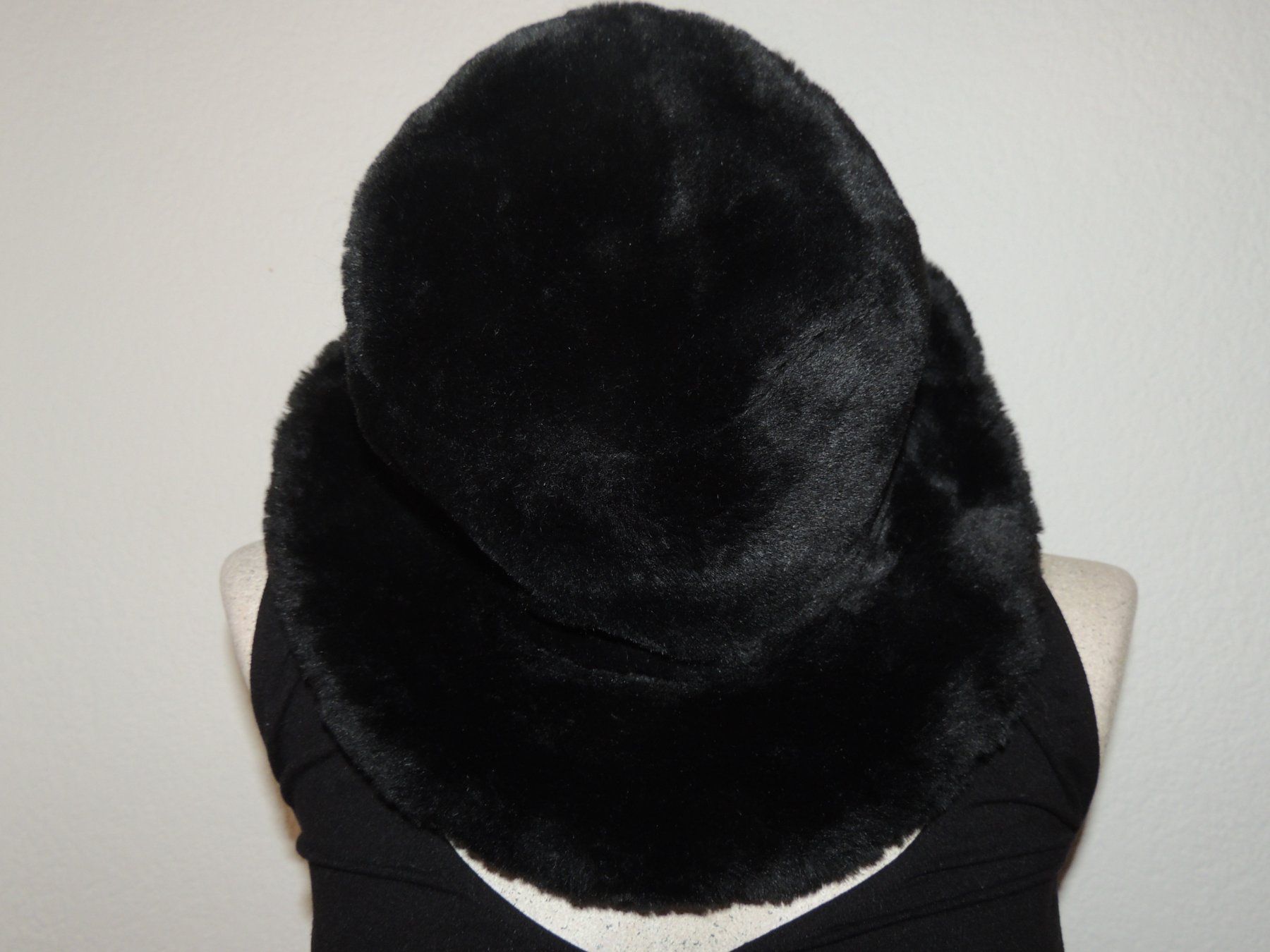 Hüte, Mützen & Caps: SCHÖNER WARMER HUT "BELFE & BELFE" WEBPELZ NEU  M – Neu (gemäss Beschreibung) aus Au ZH von FashionConsultant 3
