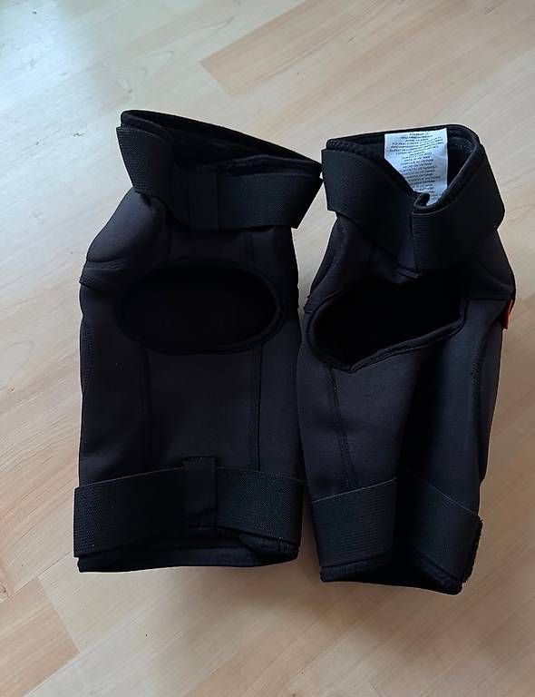 Protezioni & Imbottiture: Kneepads Fox M – Usato da Zürich venduto da fienne 1