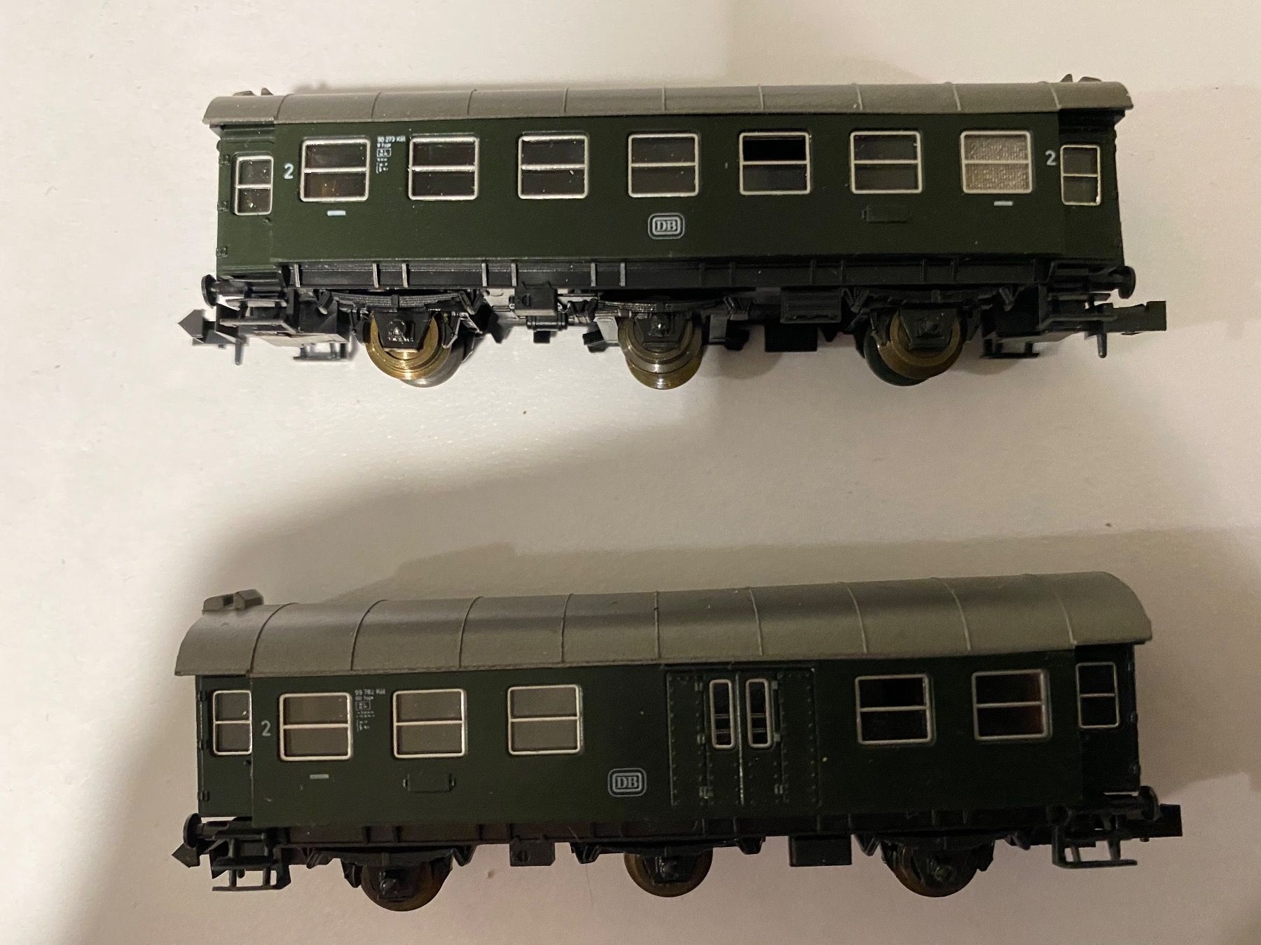 Roco Modelleisenbahnen: 2 Roco Personen Wagen N – Gebraucht aus Dübendorf von Troggy 2