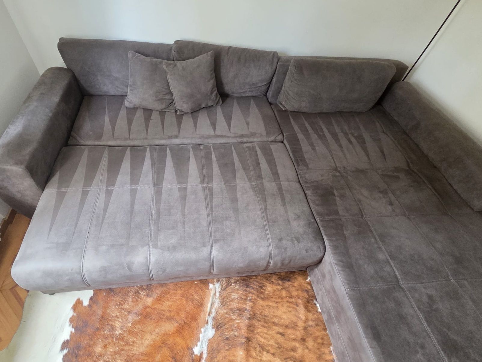 Sofas: Sofa mit Schlaffunktion – Gebraucht aus Dübendorf von Alex_and_ra 1