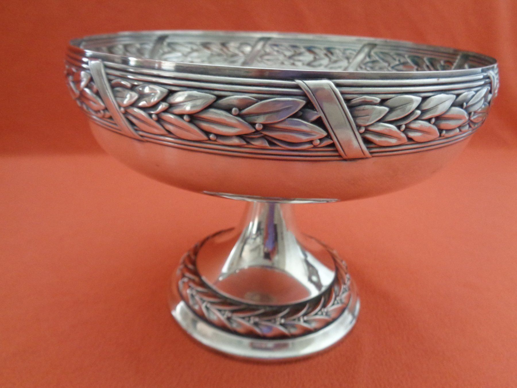 Piatti di portata: Versilberte Konfektschale Jugendstil – Usato da Chur venduto da omonia 2