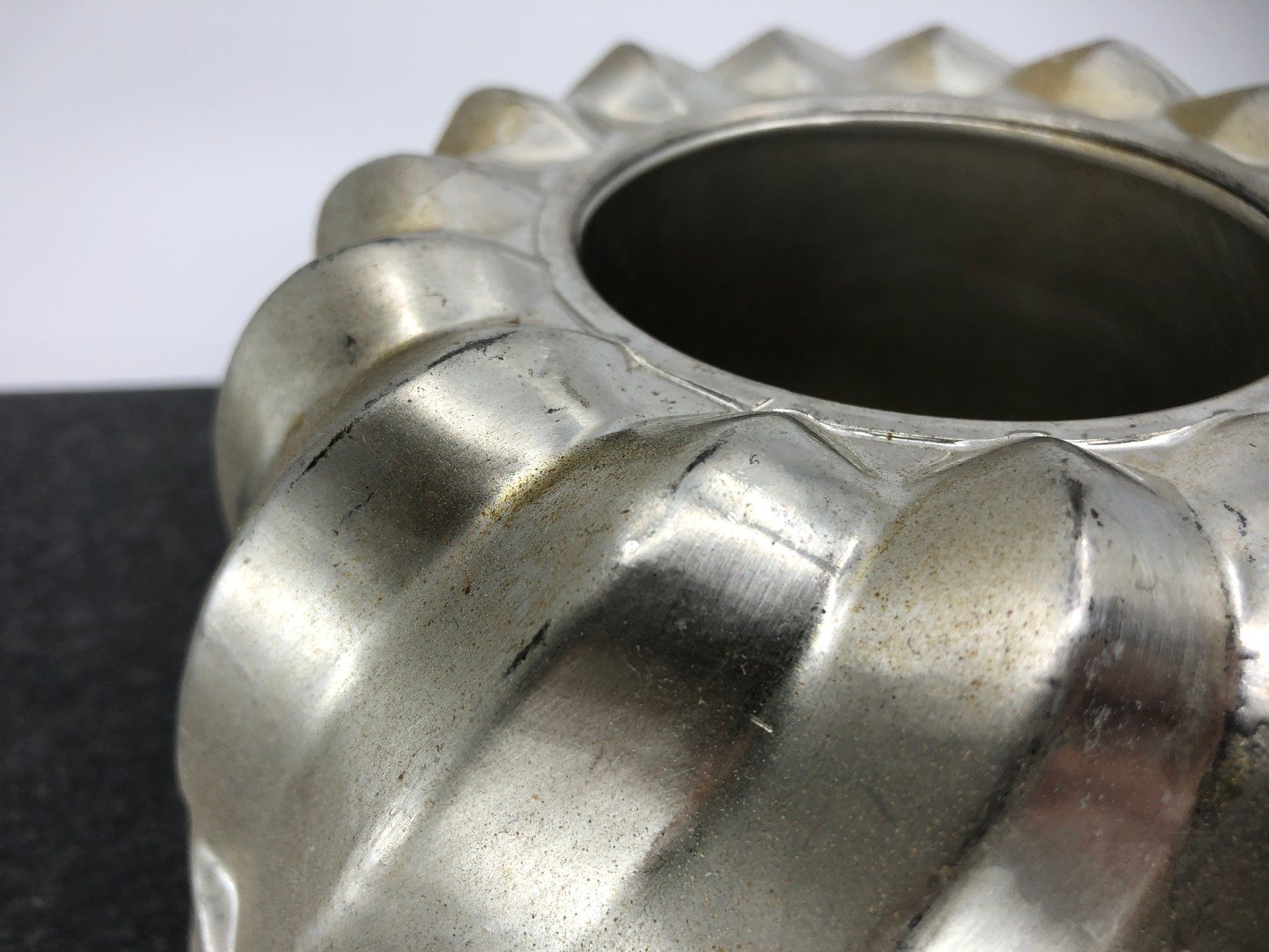 Backformen: Antike Gugelhopf-Form, evtl. auch als Deko oder Blumentopf – Gebraucht aus Arisdorf von Liquidus 2