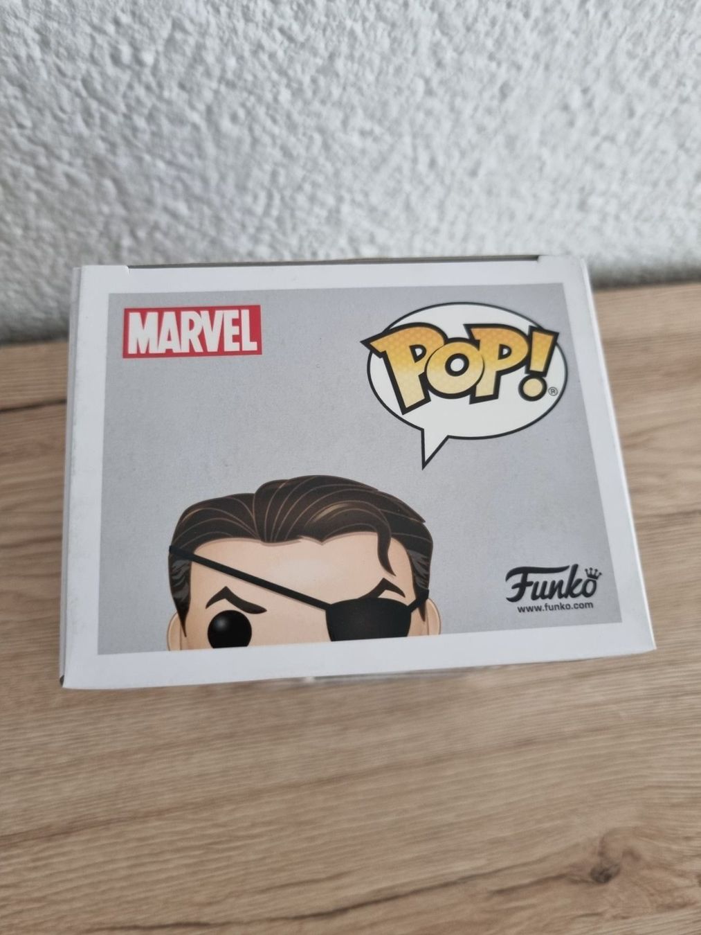 Funko Statuette: Funko Pop Marvel #528 - Nick Fury Limited – Nuovo e nell'imballaggio originale da Oberdorf NW venduto da CollectingWorld 4