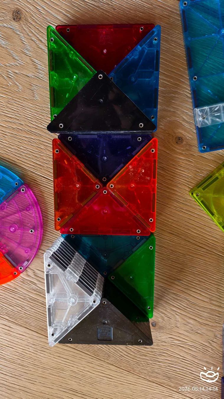Kit di costruzioni: Magna-Tiles magnetische Bausteine – Usato da Nussbaumen AG venduto da jot_ks2f 5