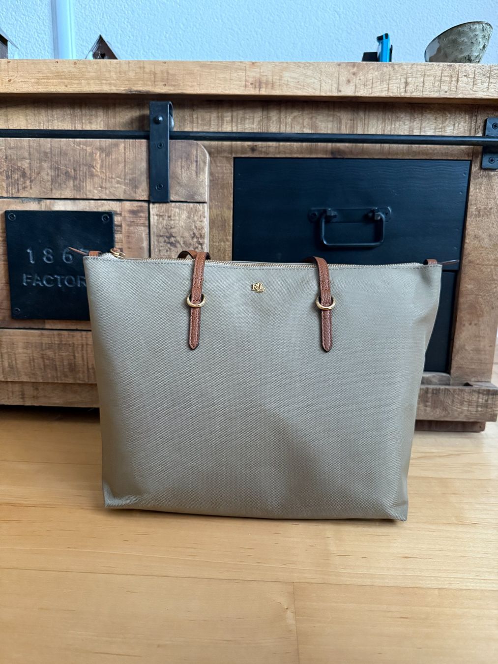 Ralph Lauren Borse da donna: Ralph Lauren | Medium Keaton Tote Bag – Usato da Rickenbach b. Wil venduto da pia_mrx6