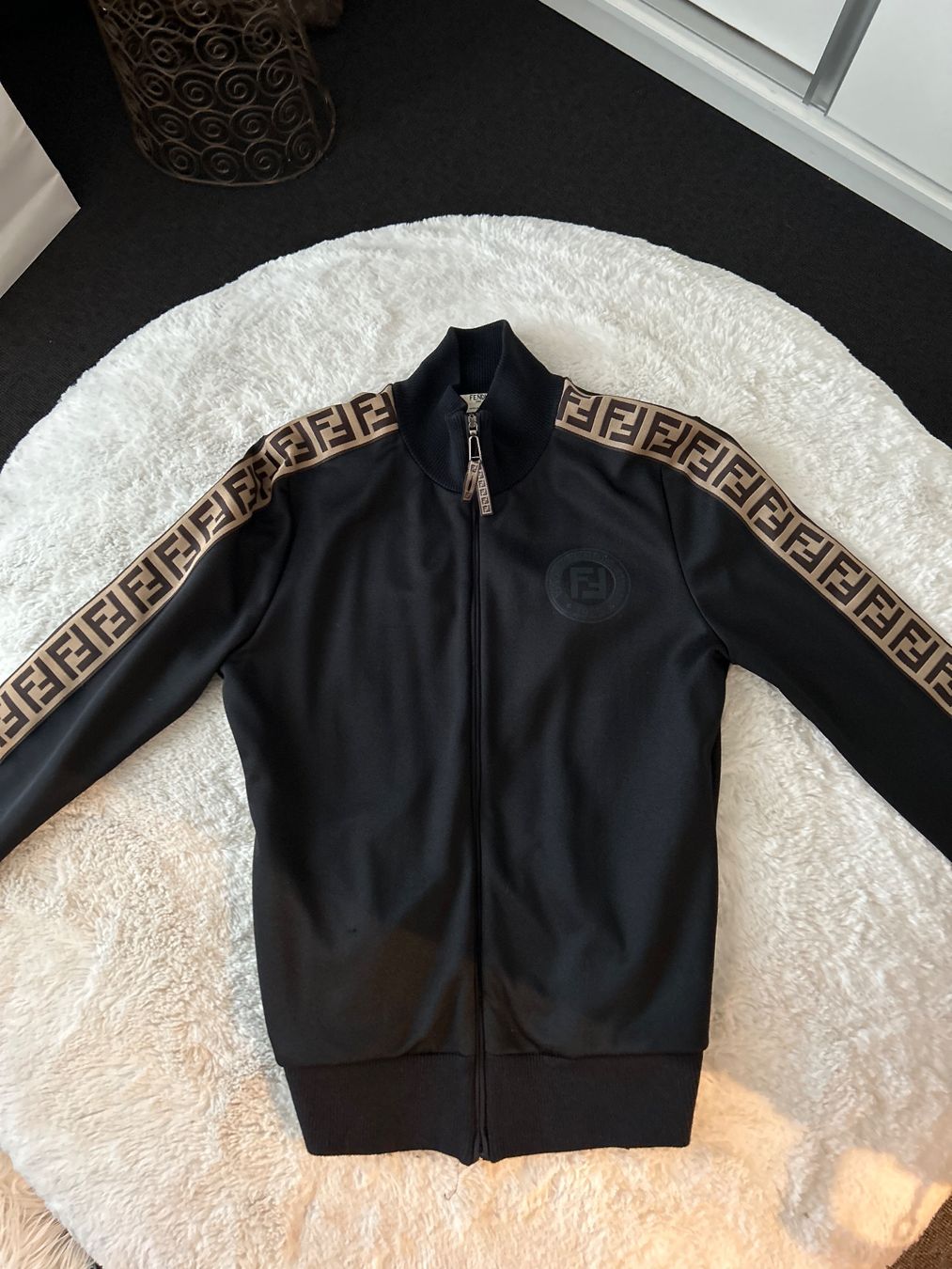 Fendi Giacche: Fendi, jaquette – Usato da Chez-le-Bart venduto da kouni12