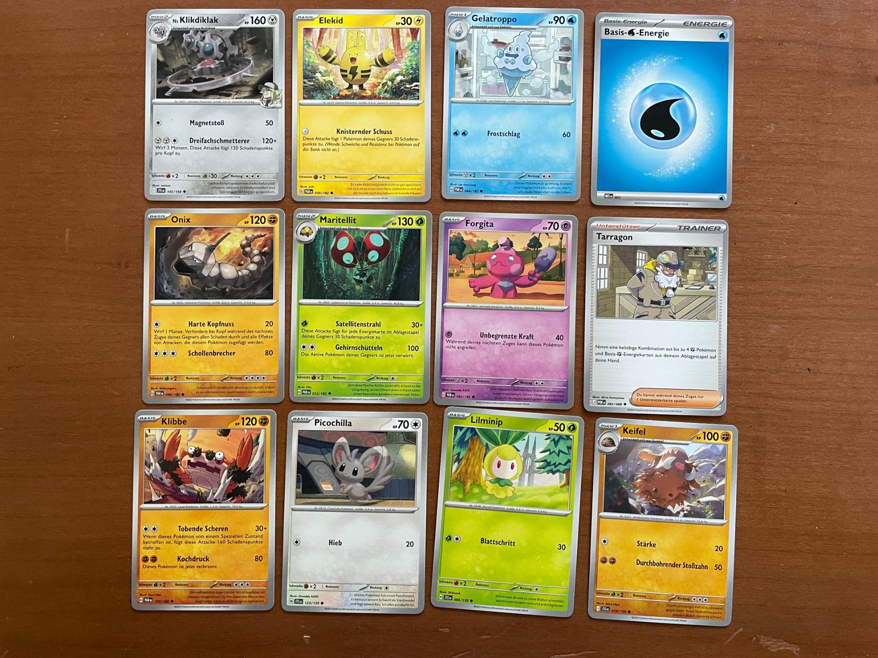 Pokémon Sammelbilder & Trading cards: Pokemon 12er Karten Set (Versand gratis) – Neu (gemäss Beschreibung) aus Chur von Angerson