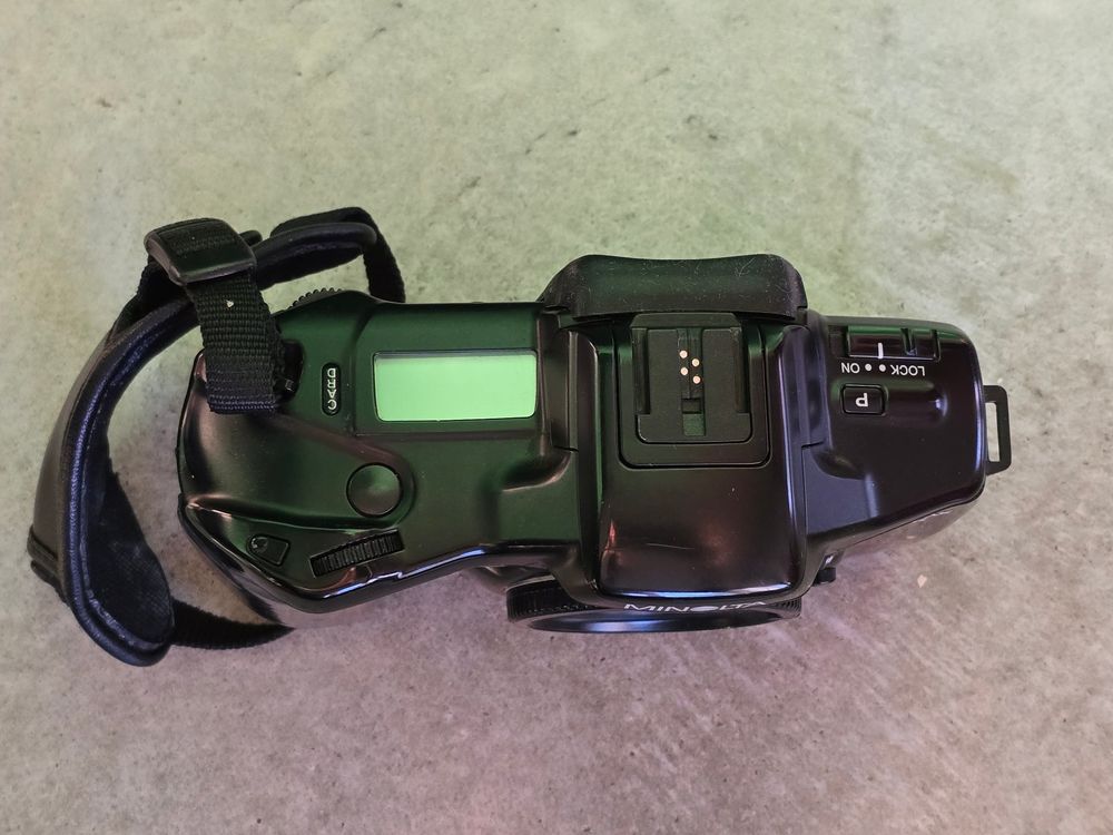 Minolta Fotocamera: Minolta Dynax 7xi Spiegelreflexkamera mit Holding Strap – Usato da St. Gallen venduto da Salto 2
