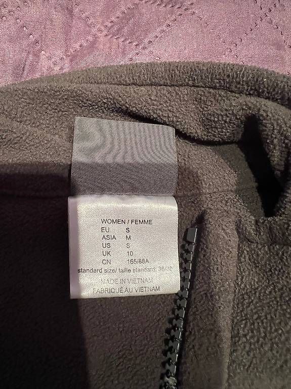 Jacken: Jack Wolfskin  S – Gebraucht aus Glarus von luli296 1
