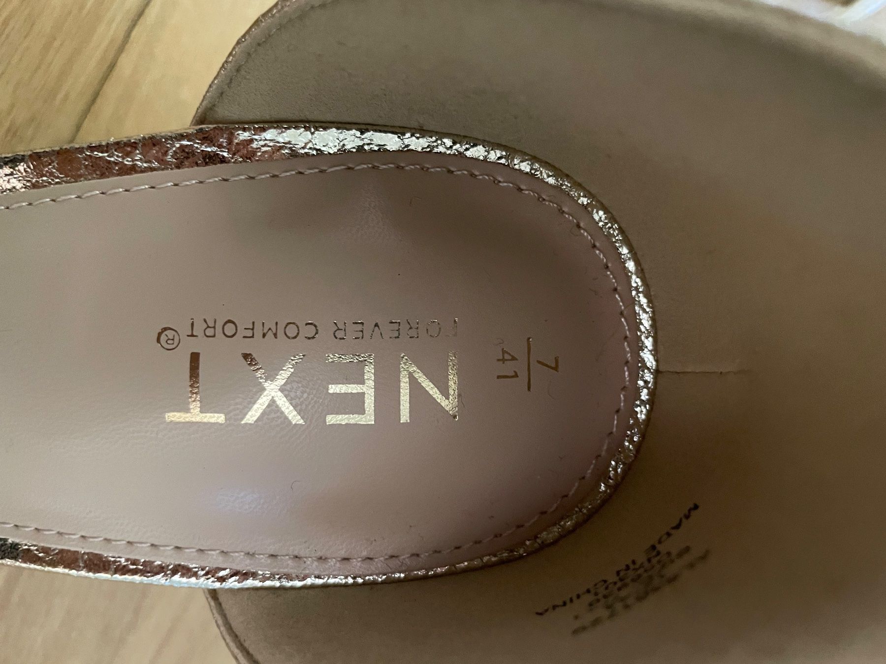 Scarpe da donna: goldige High-Heels, Grösse 41 – Nuovo (secondo la descrizione) da Basel venduto da kra_w6mq 4