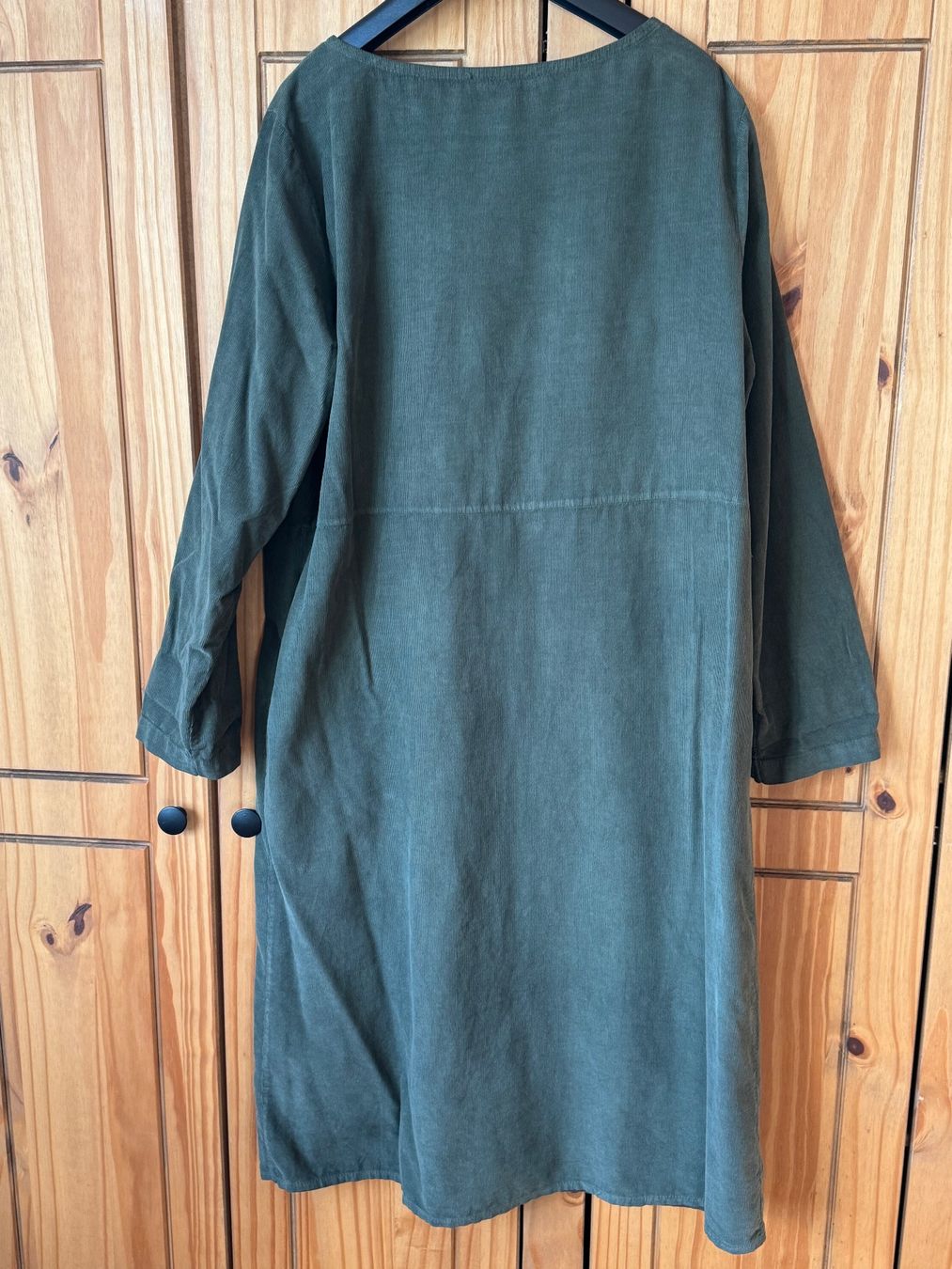 Vestiti: kleid cord – Nuovo (secondo la descrizione) da gurzelen venduto da malu04 5