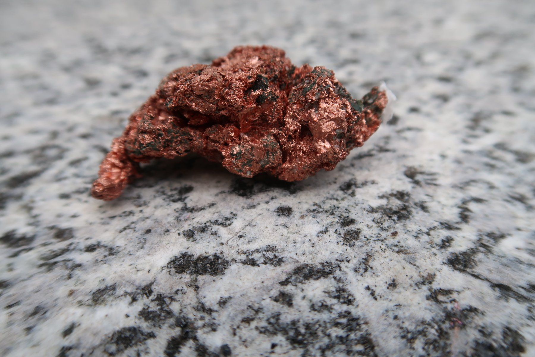 Minerali & Pietre curative: Mineralien aus Nachlass – Usato da Büsserach venduto da Petiteplante 1