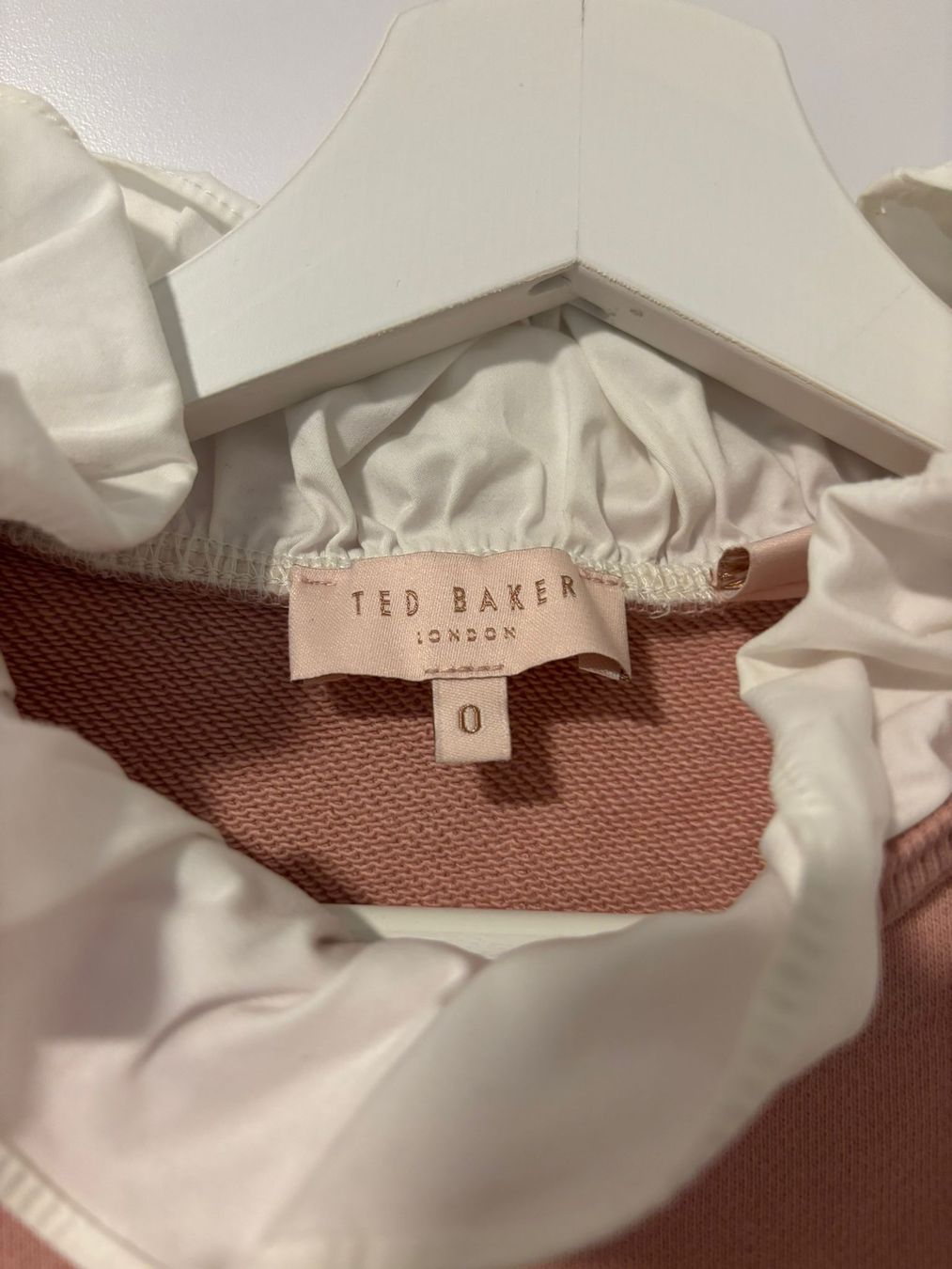 Pullover & Sweatshirts: Ted Backer Pullover – Gebraucht aus Bülach von cf96 2