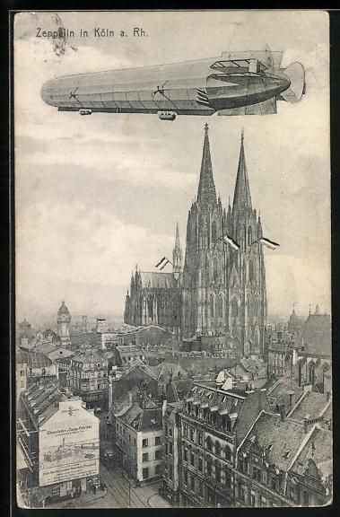 Foto & Poster: Köln, Luftschiff Zeppelin über der Sta – Usato da Berlin venduto da bartko-reher