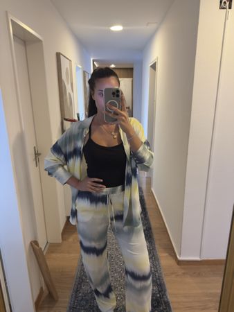 Damen Zweiteiler ZARA im Batik-Look
