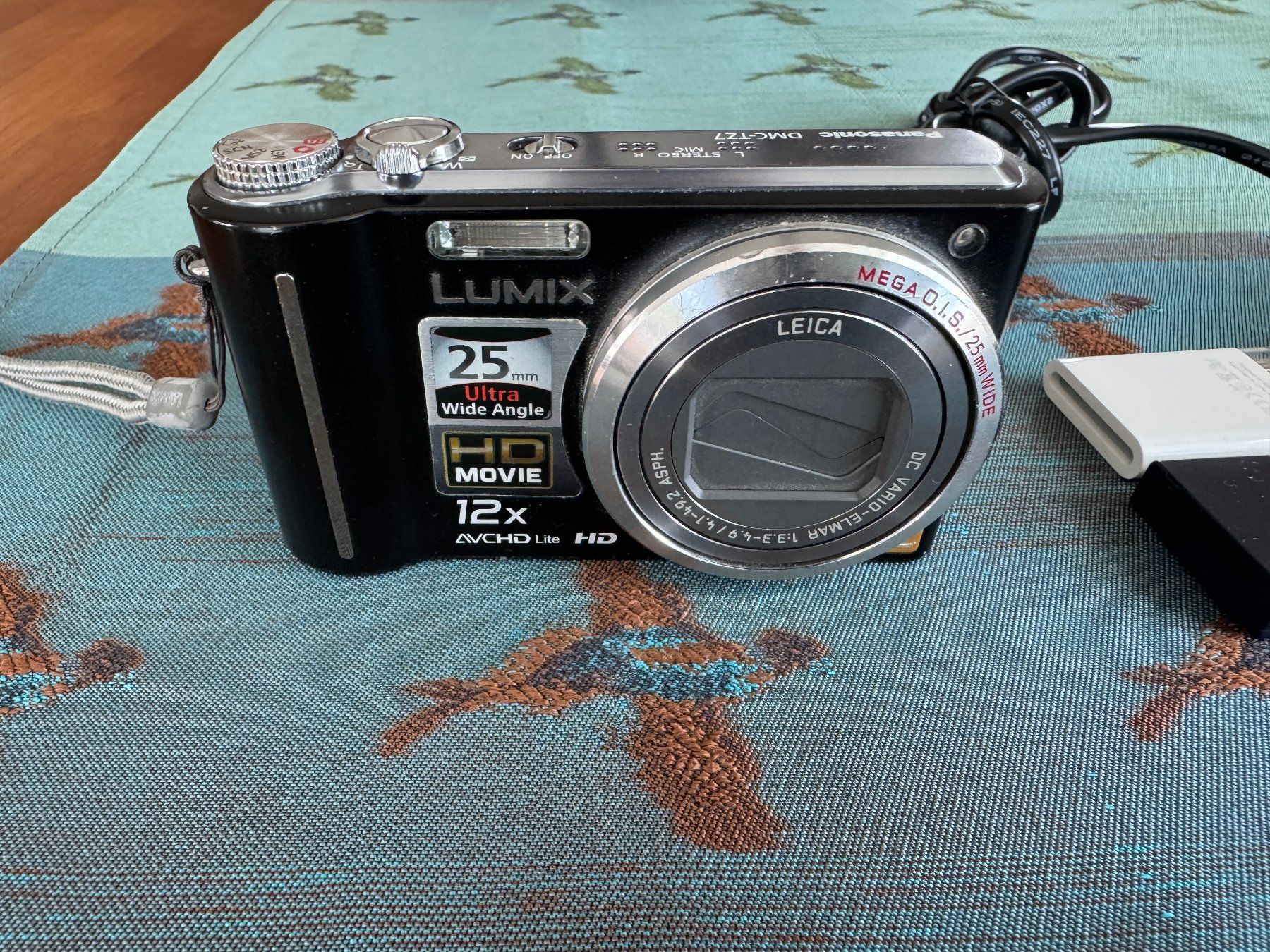 Panasonic Fotocamera: Panasonic Lumix DMC-TZ7 – Usato da Schafisheim venduto da Hani83 2