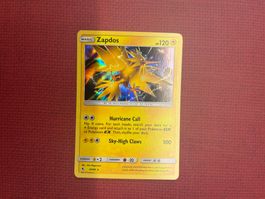 Pokemon Zapdos Holo Hidden Fates near Mint