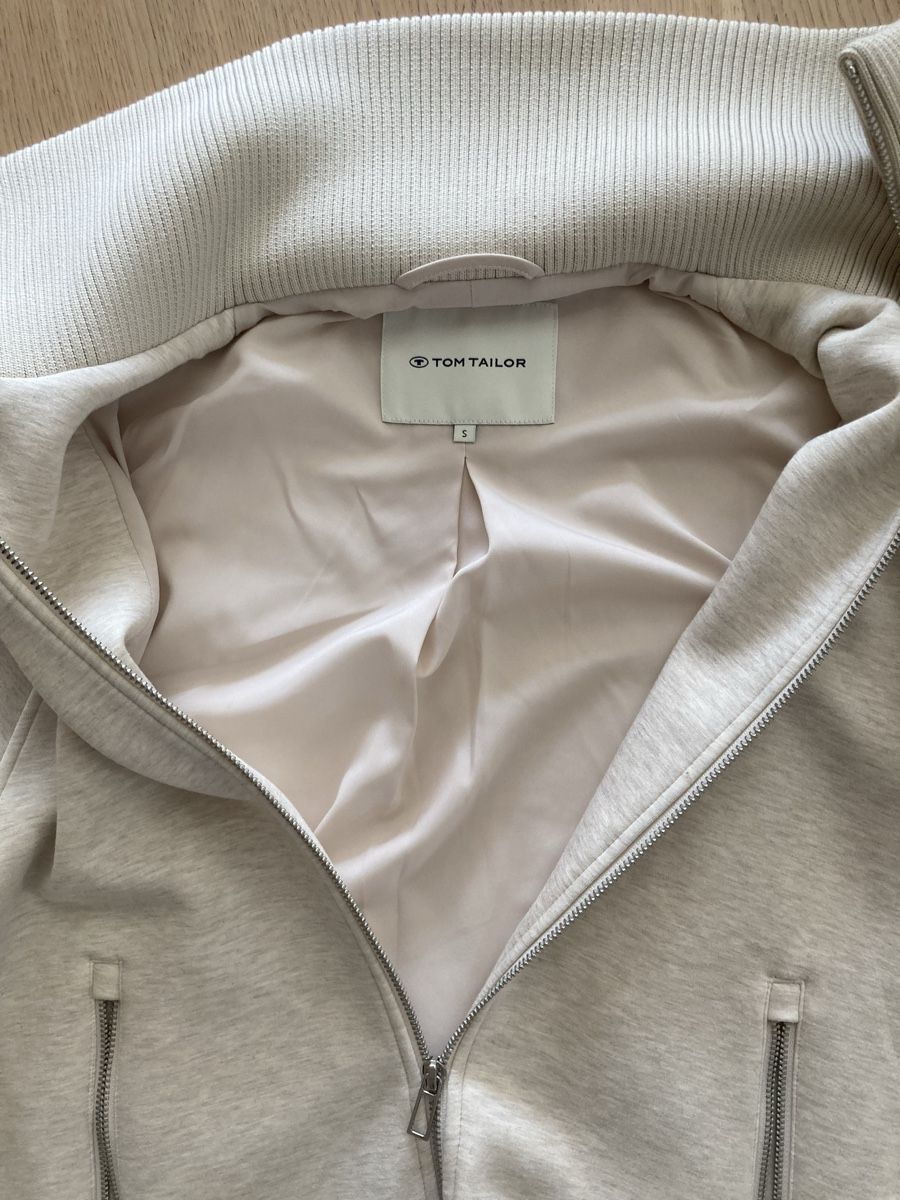 Tom Tailor Giacche: Fabrikneue Tom Tailor Jacke, Gr. S, Beige! – Nuovo e nell'imballaggio originale da Otelfingen venduto da pat_8jmb 5