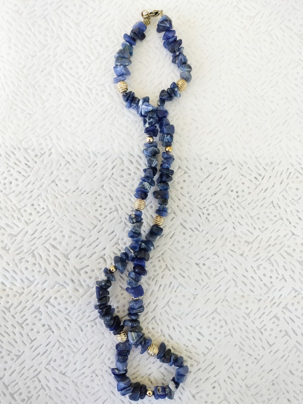 Catenine: Collier artisanal en sodalite – Usato da Cortaillod venduto da rozinna 2