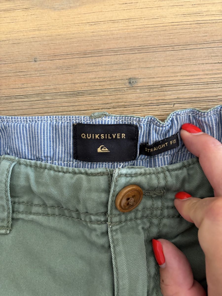Quiksilver Pantaloni: Short cargo Quiksilver kaki taille 140 – Nuovo (secondo la descrizione) da Sion venduto da Nelsonkatz 1