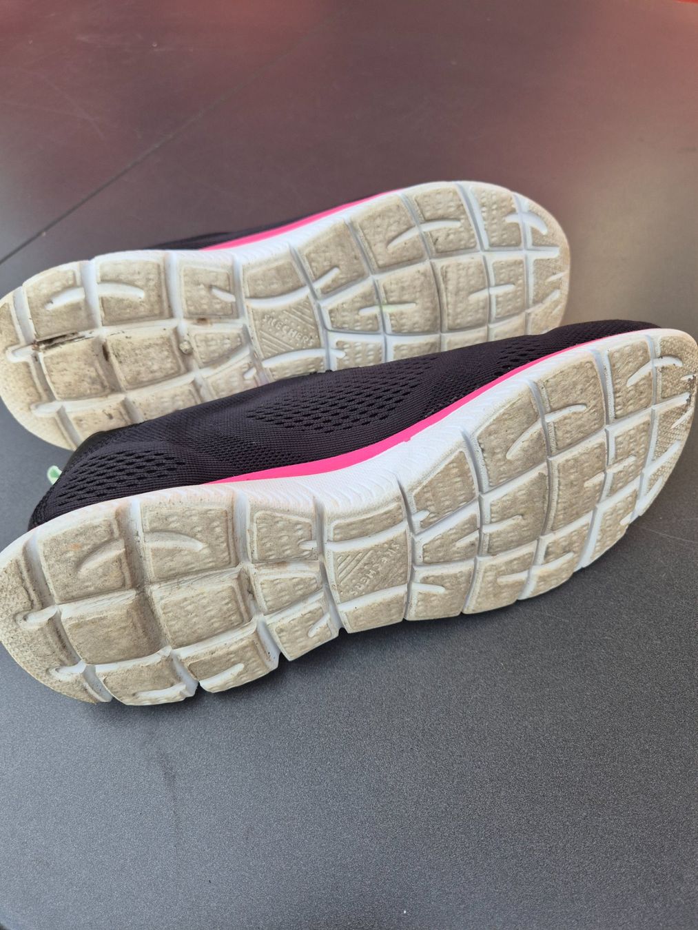 Skechers Scarpe da donna: Skechers Gr. 41 – Usato da Steinen venduto da sius21 4