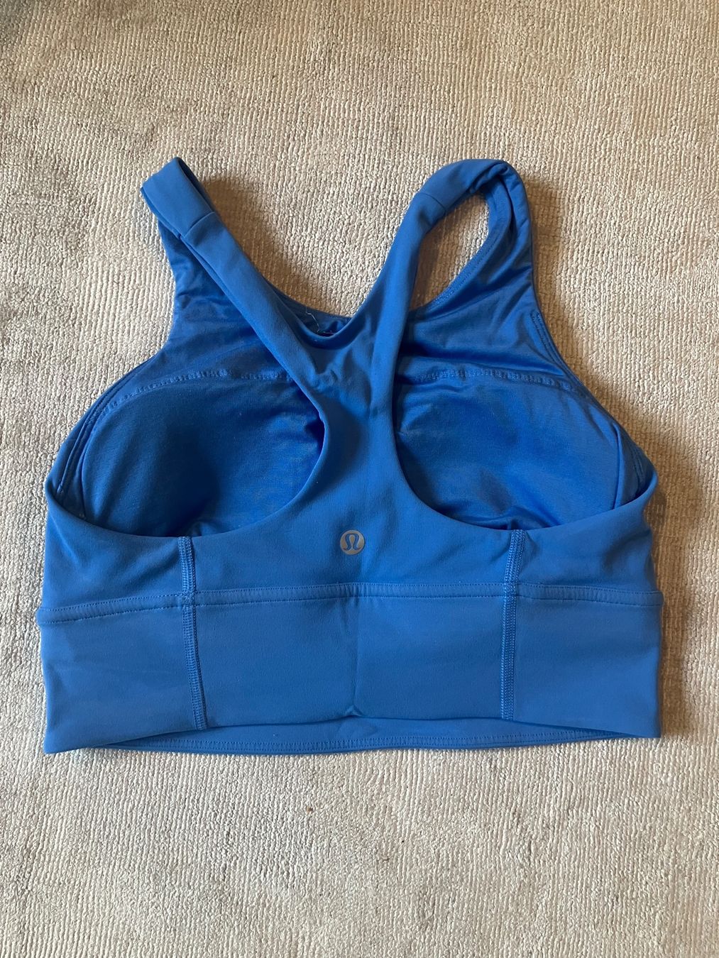 Lululemon Tops: Lululemon Sport BH Grösse S – Gebraucht aus Zürich von hernen