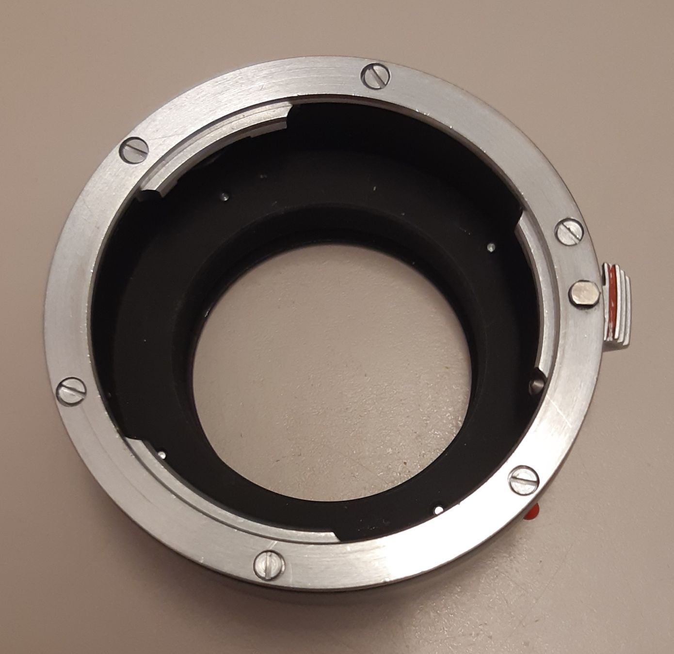 Leitz Adattatori foto: Leitz Adapter 22228-500934 mit Front- und Rückdeckel – Usato da Biel/Bienne venduto da Jumajo 3