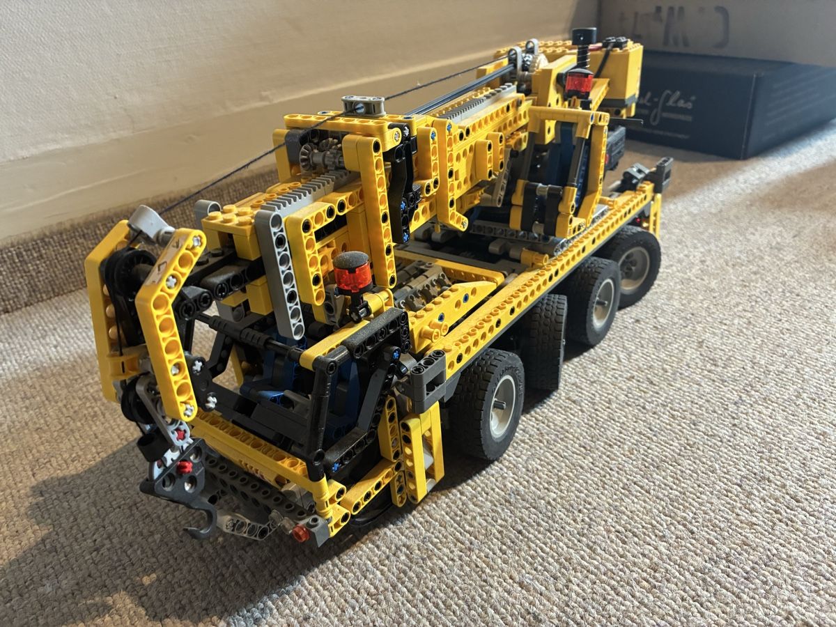 Lego Giocattoli: Lego Technic Sammlung – Usato da Sarnen venduto da Muenzen.-M 3