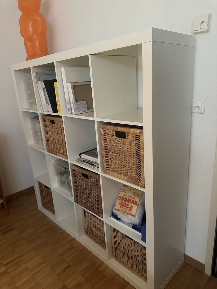 Ikea Scaffali: Gestell Kallax – Usato da Erlenbach ZH venduto da Kerli1 1