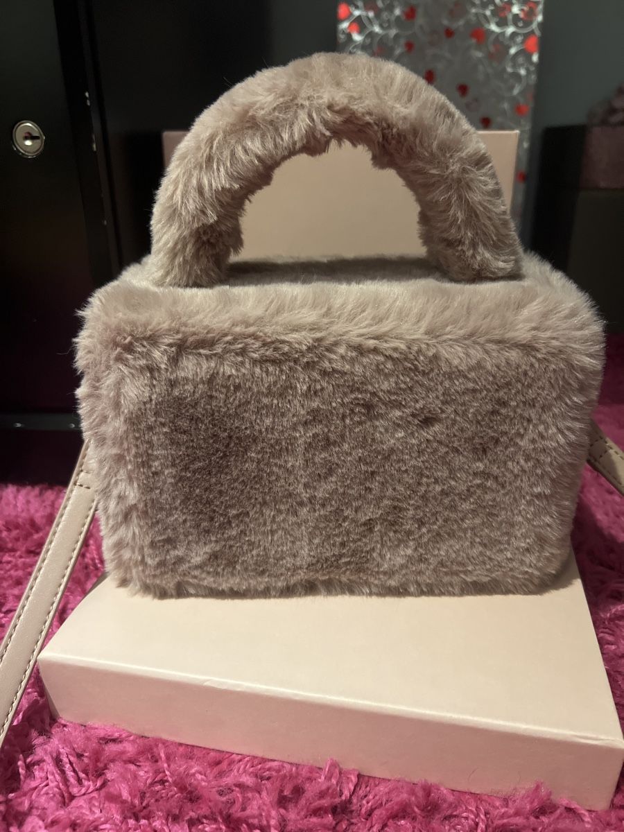 Borse da donna: Süsse Plüsch Handtasche – Usato da Oberengstringen venduto da pri_c8jk 1
