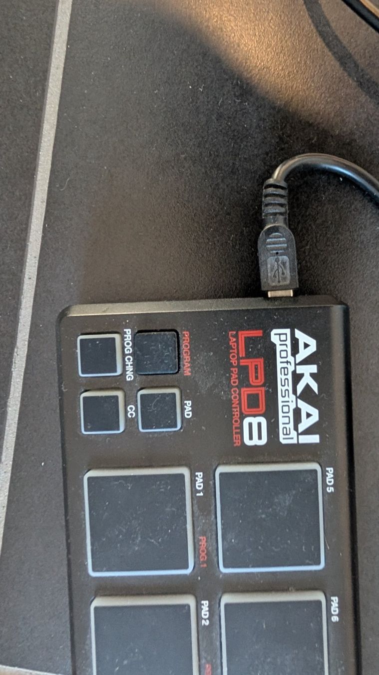 Systèmes de contrôle: Akai Professional LPD8 MIDI Controller – D'occasion à Burgdorf par jer_f67h 6