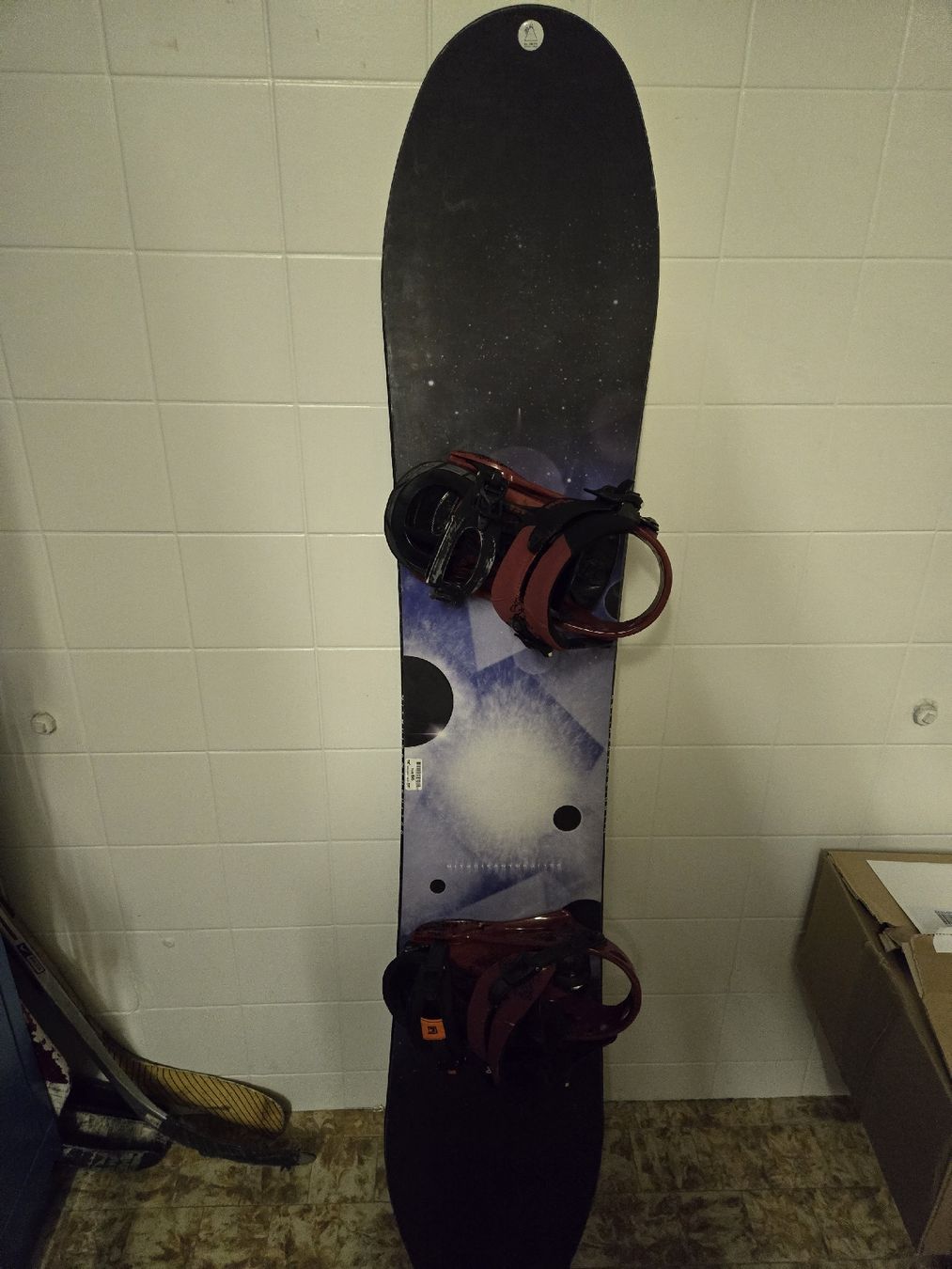 Snowboard Nitro Board: Nitro Santoku Snowboard 156cm – Usato da Arosa venduto da jul_7mh5