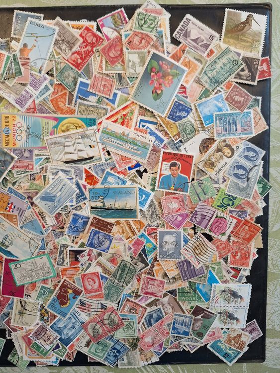 Alle Briefmarken: Ca 1000 Ausland-Briefmarken ab Uralt (1Y09) – Gebraucht aus Genolier von Antoine30 2