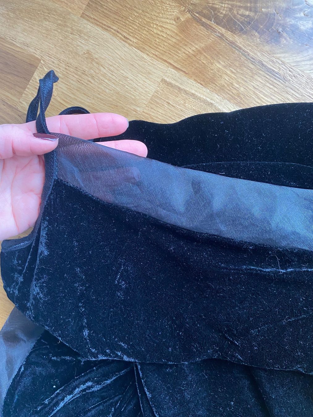 C&A Kleider: Black Velvet 90's Dress/ ROBE – Gebraucht aus pont-la-ville von dia_tt5h 4