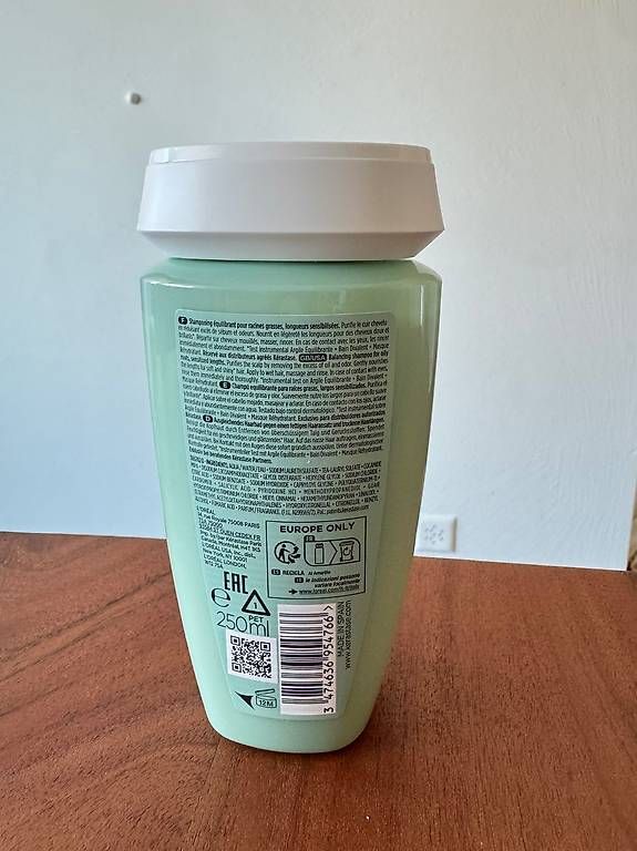 Prodotti per capelli: Kérastase Spécifique Bain Divalent Shampoo 250 ml - NEU – Usato da Lachen SZ venduto da viki_huber 1