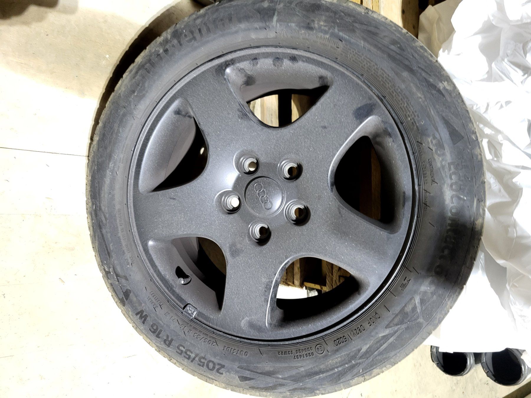 Audi Pneumatici & Ruote complete: Audi 16 Zoll felgen – Usato da Saland venduto da Jpf730 1