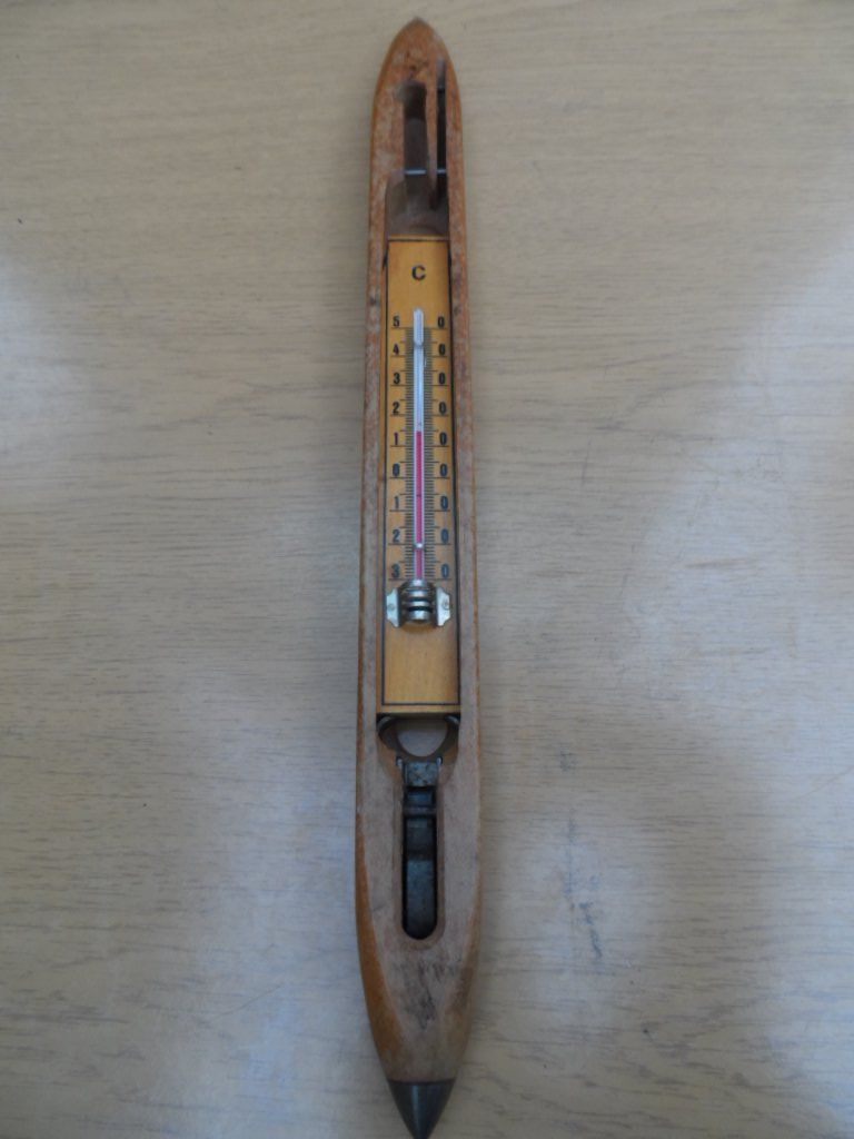 Altro per la casa: Thermometer in Webschiffchen – Usato da Zürich venduto da Putsch92