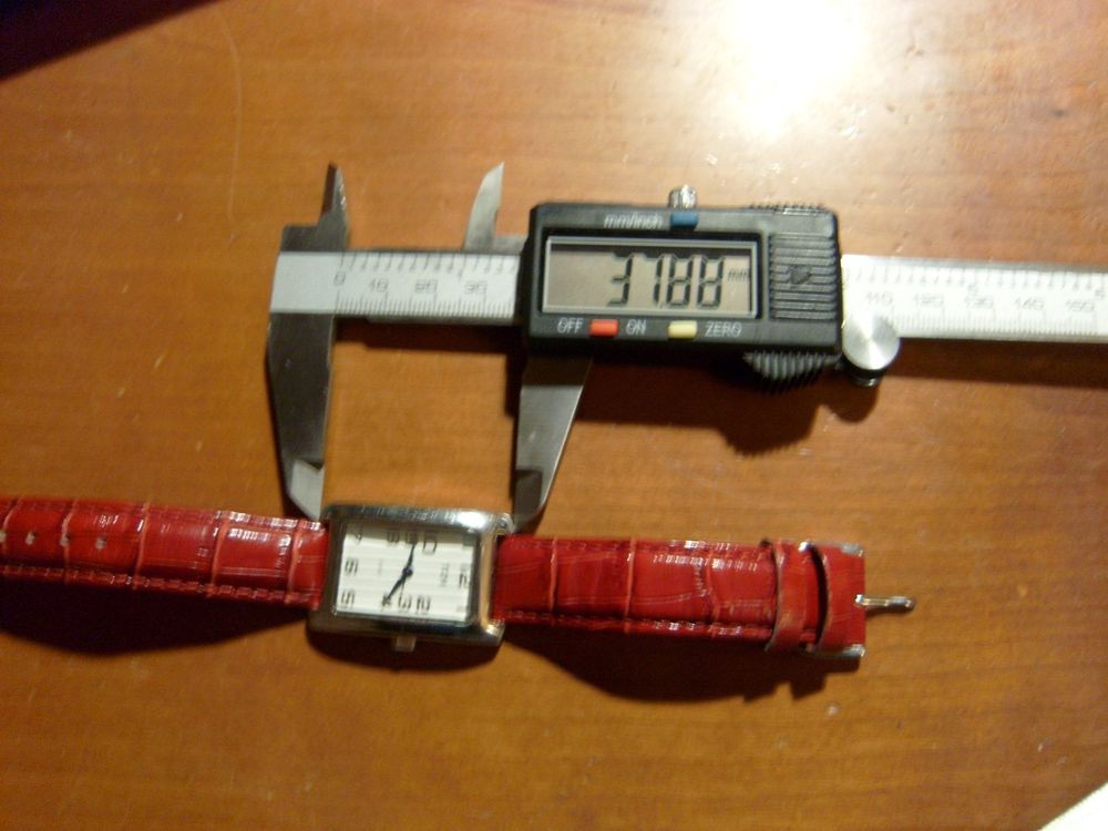 TCM Uhren: TCM Damenuhr, neue Batterie, Datum, Sekunde,Echtlederband 1A – Gebraucht aus Mauren TG von nochbilligerjakob 4