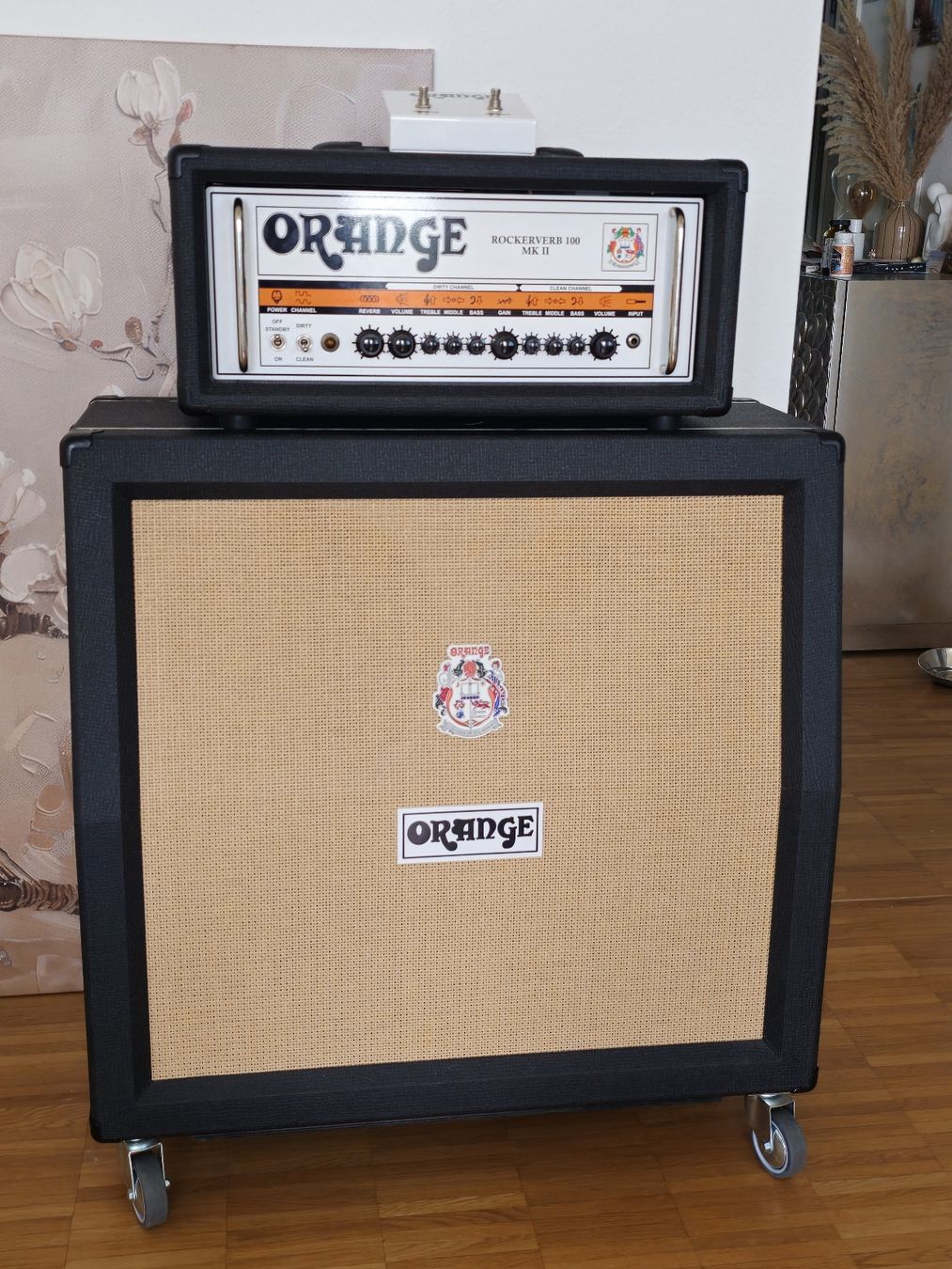 Amplificatori: Orange Rockerverb 100 MK2 Head inkl. 4x12 Cabinet – Usato da Spreitenbach venduto da sgraffito 3