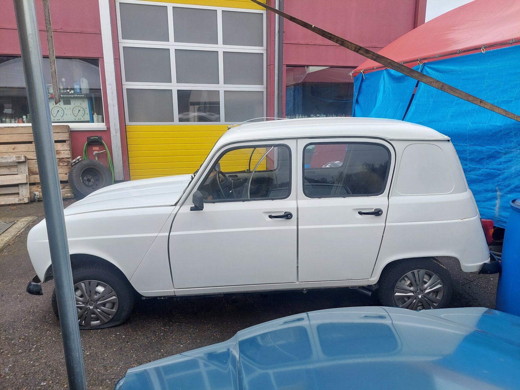 Renault Autos: Renault 4 – Gebraucht aus Elgg von  7