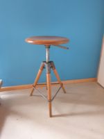 Girsberger Werkstatt  Hocker
