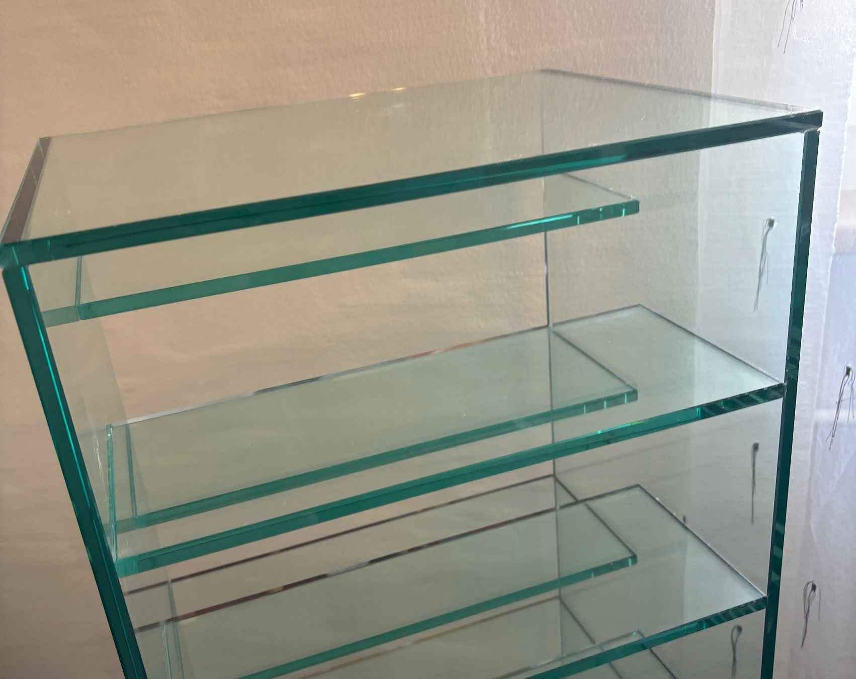 Étagères: CD Regal aus Glas drehbar – D'occasion à Adliswil par Rai_ki 7