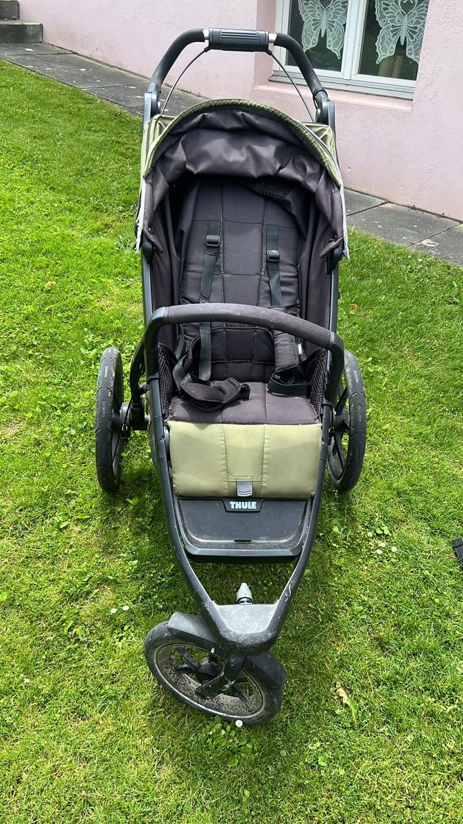 Thule Carrozzine: Thule Urban Glide Kinderwagen / Jogger – Usato da Hettiswil venduto da D.huegin 3