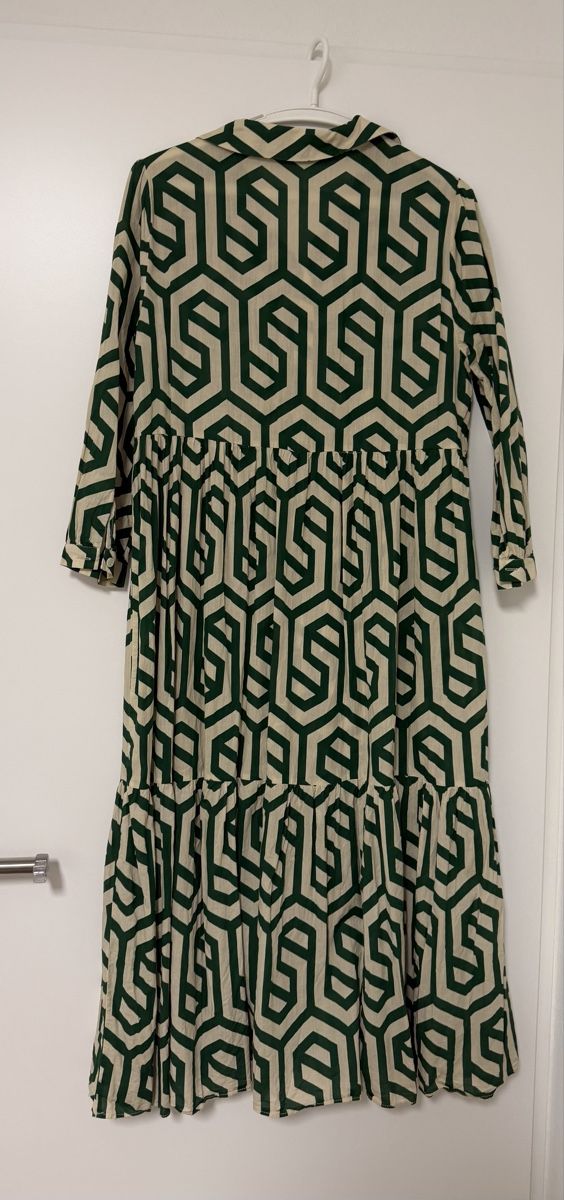 Zara Vestiti: Zara Kleid – Usato da Basel venduto da sotanja 1