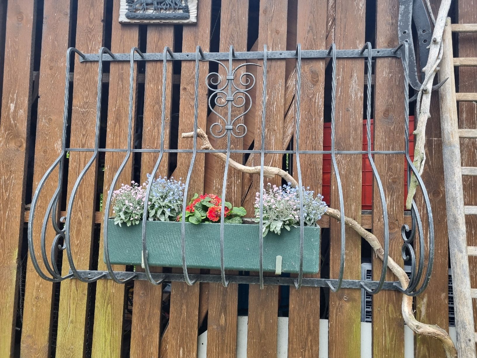 Finestre: Fenster Schmiedeisengitter – Usato da Stans venduto da laslabambala