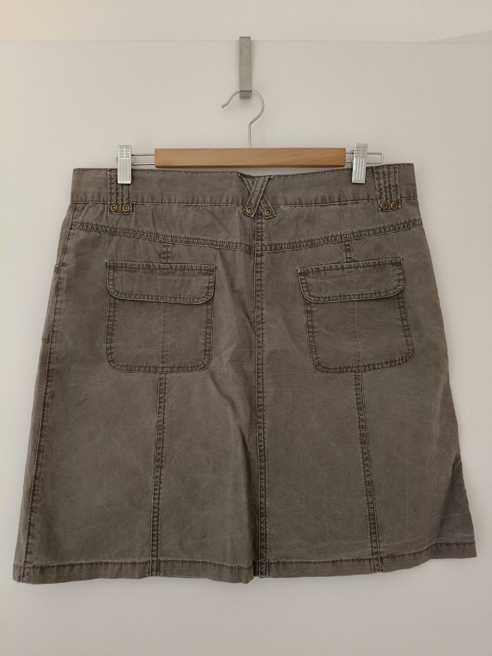 Gonne: Jupe Obscure coton taille 40 – Usato da Petit-Lancy venduto da Elissouche 1