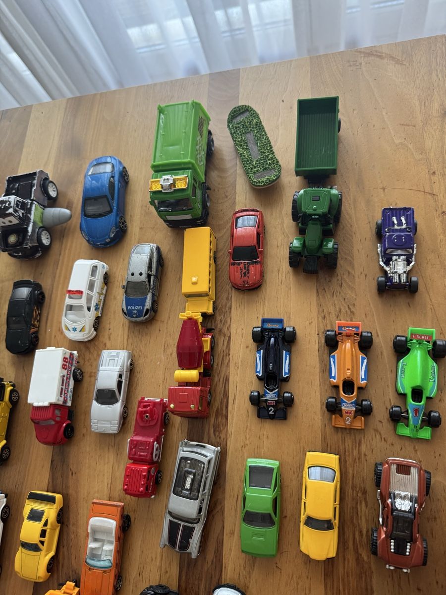 Spielzeuge: 52Konvolut Spielzeugautos  – Gebraucht aus Zürich von oase69 1