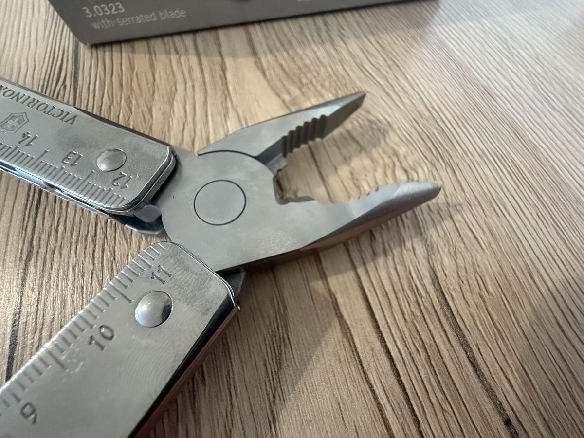 Victorinox Alle Werkzeuge: Victorinox SwissTool 3.0323 Multitool mit Lederetui – Neu (gemäss Beschreibung) aus Wettingen von Ni_la_lo 5