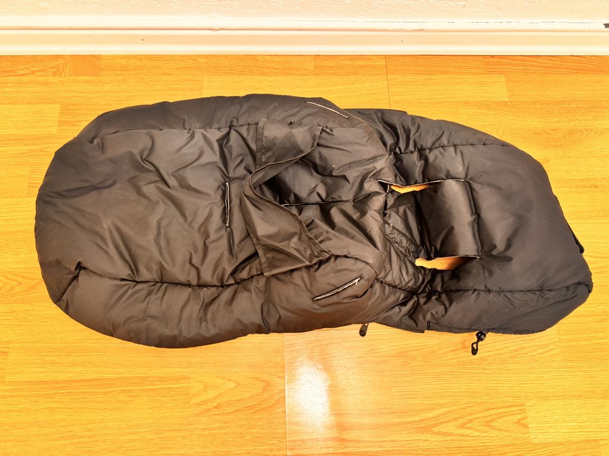 Bugaboo Sacchi a pelo: Bugaboo Footmuff - Keep your child warm this winter! – Usato da Zürich venduto da 613_g8jy 3