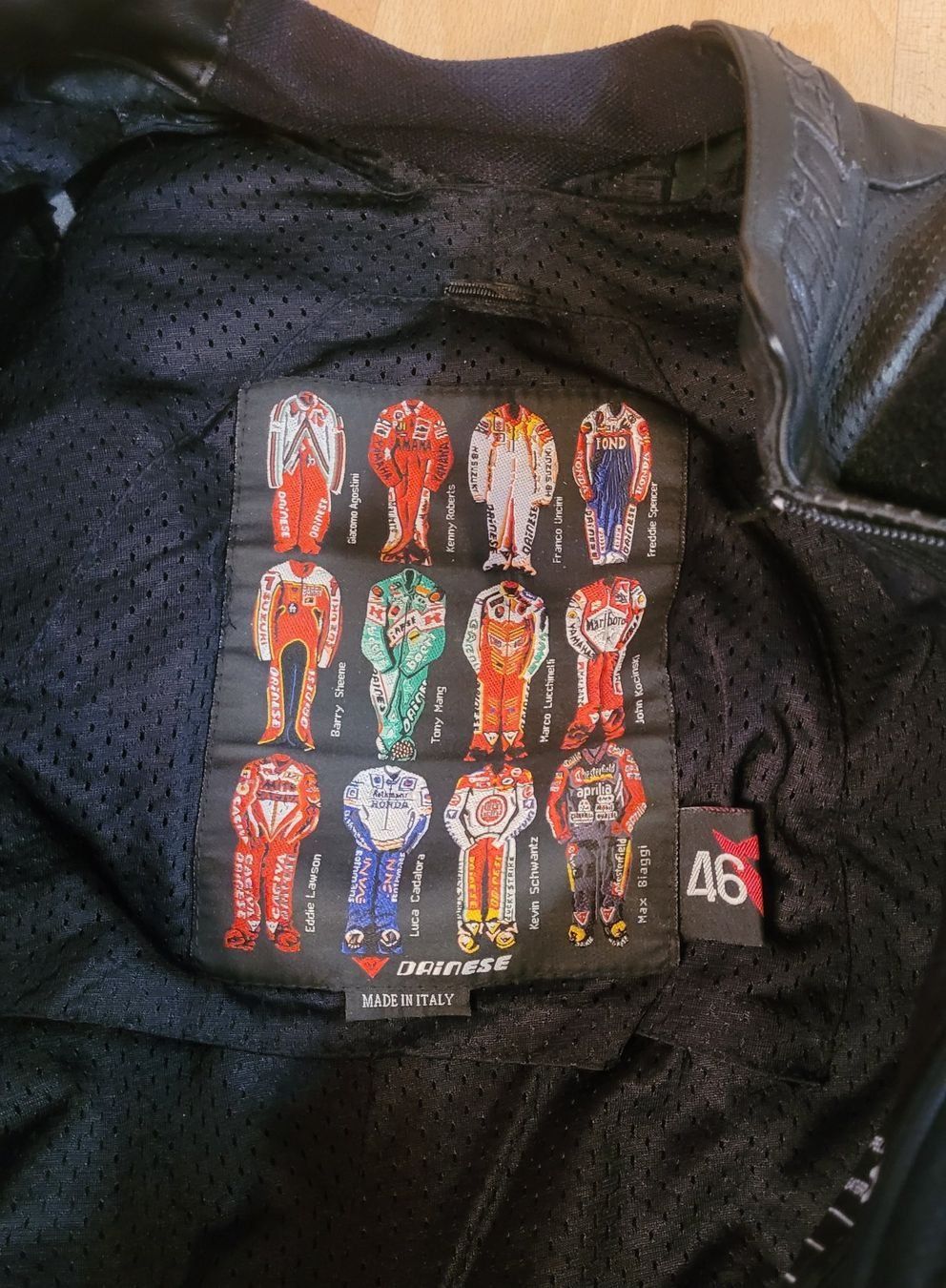 Dainese Completi: Dainese Lederkombitöffkombi gr 46 – Usato da Zürich venduto da A.Zickler 2